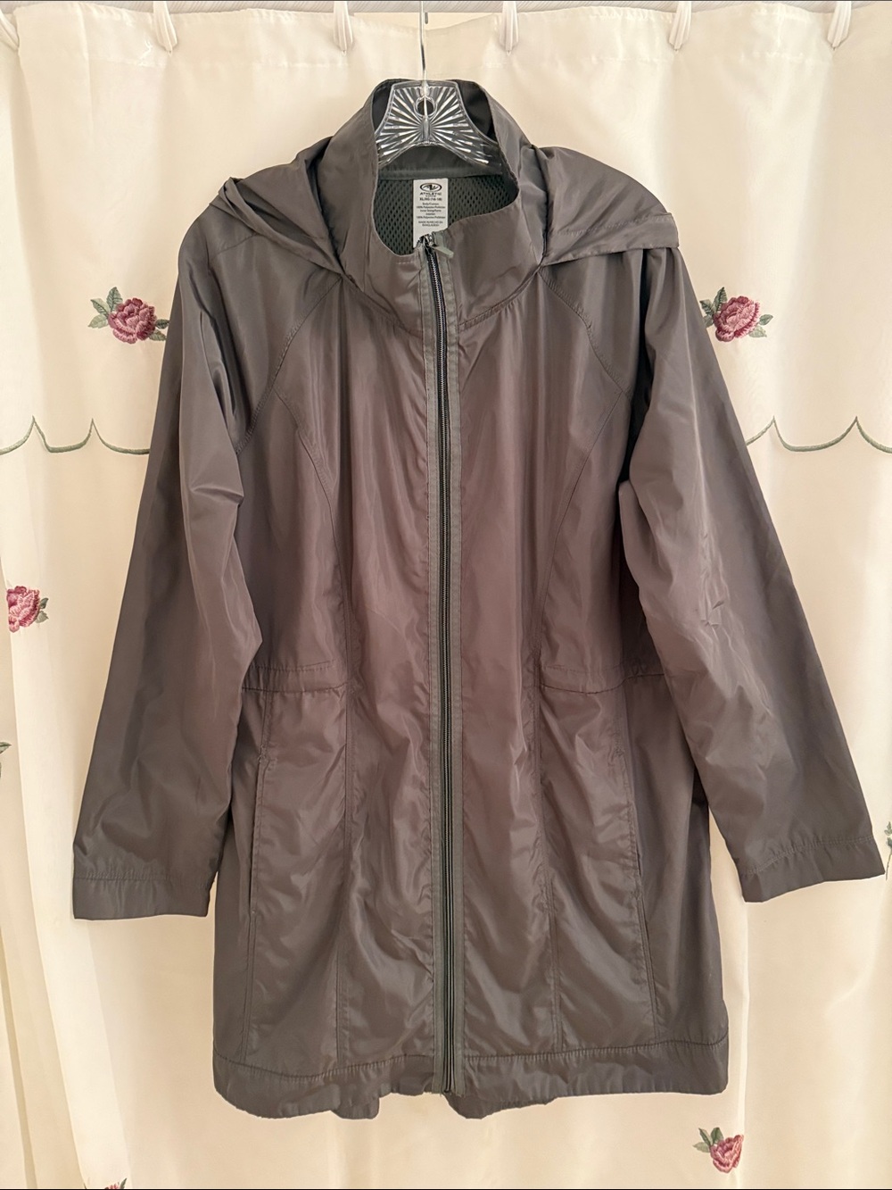 Athletic Works Midi Sage Green Nylon with Mesh-Lined Jacket with Hood